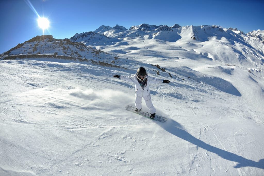 Luxury transfer Zurich to St Moritz: premium chauffeur service with high-end vehicles for travel between Zurich Airport and St. Moritz.